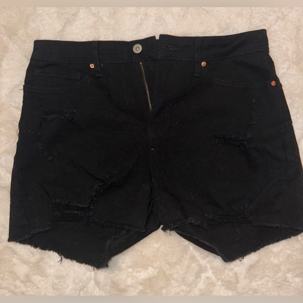 S.O.N.G. Curvy high rise black denim shorts size 13/31